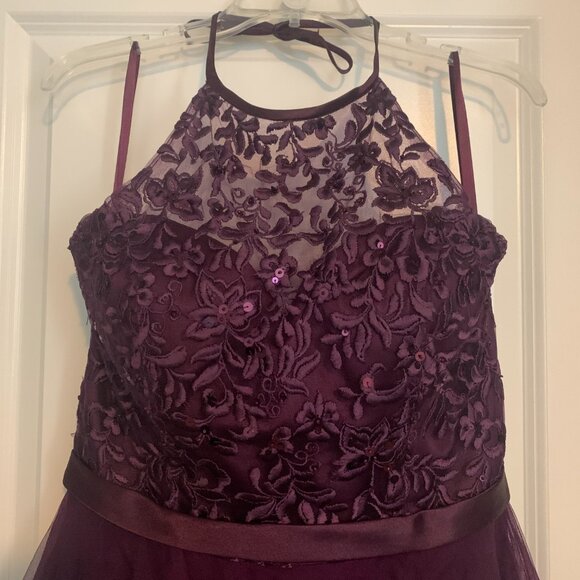 Morilee by Madeline Gardner Eggplant Gown size 14 - Picture 3 of 9